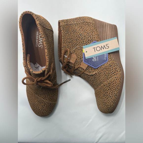 TOMS - Womens Kala Bootie, Size: 7.5 B(M) Color: Tan Mini Cheetah Suede - NWT - Picture 9 of 14